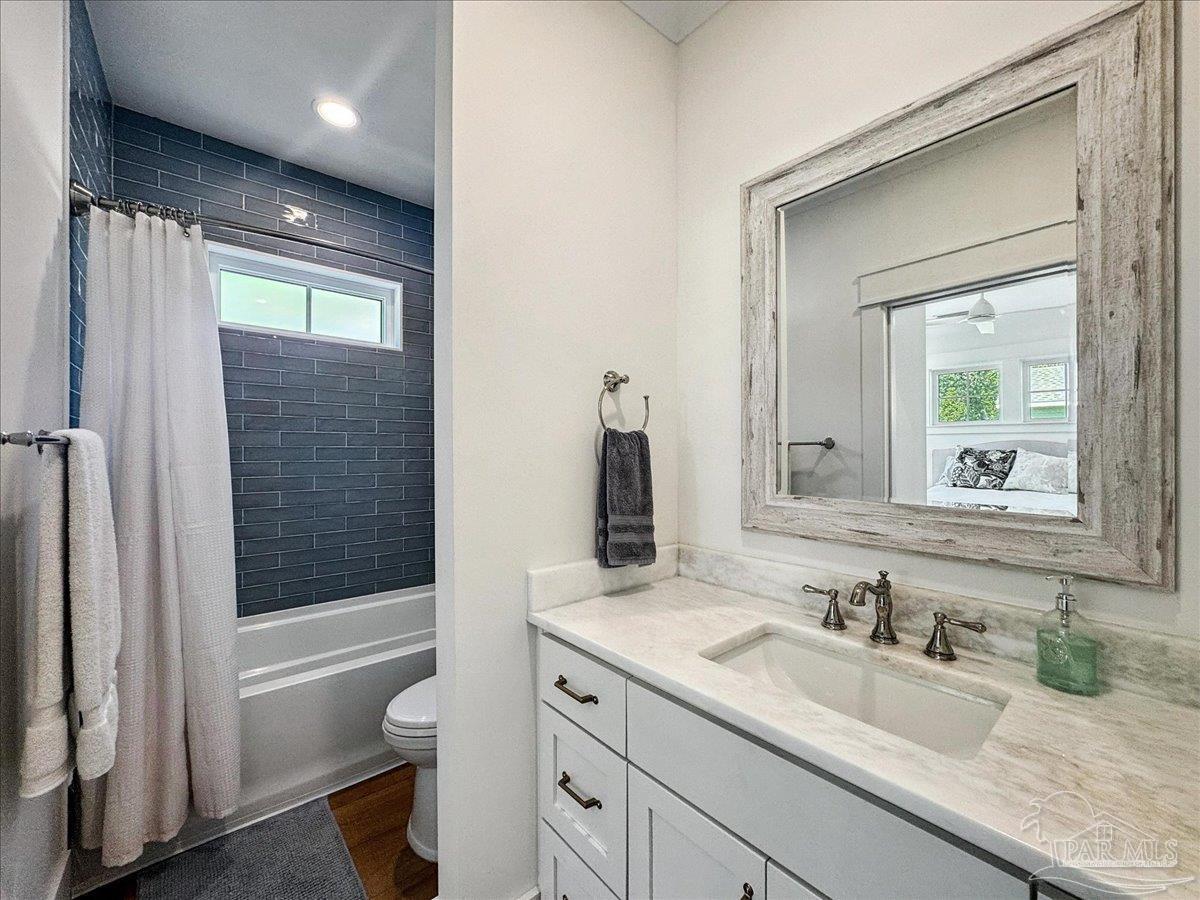 1102 E Strong St, Pensacola