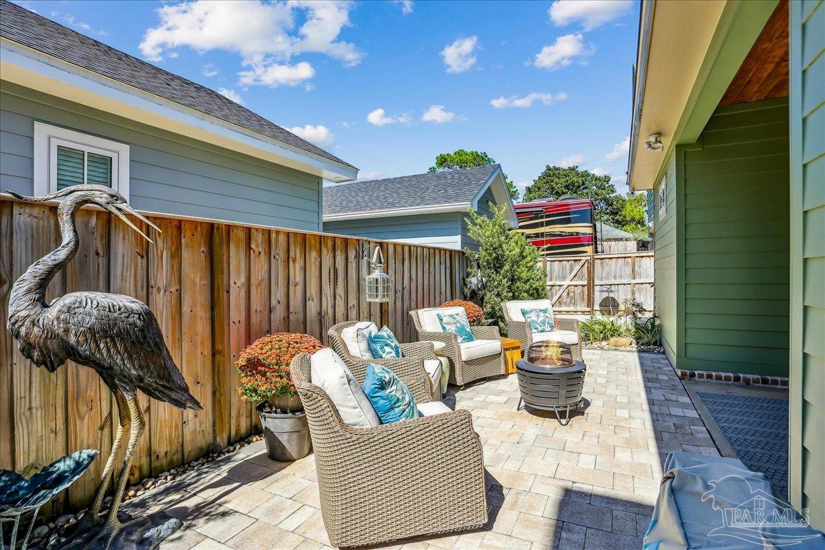 1102 E Strong St, Pensacola