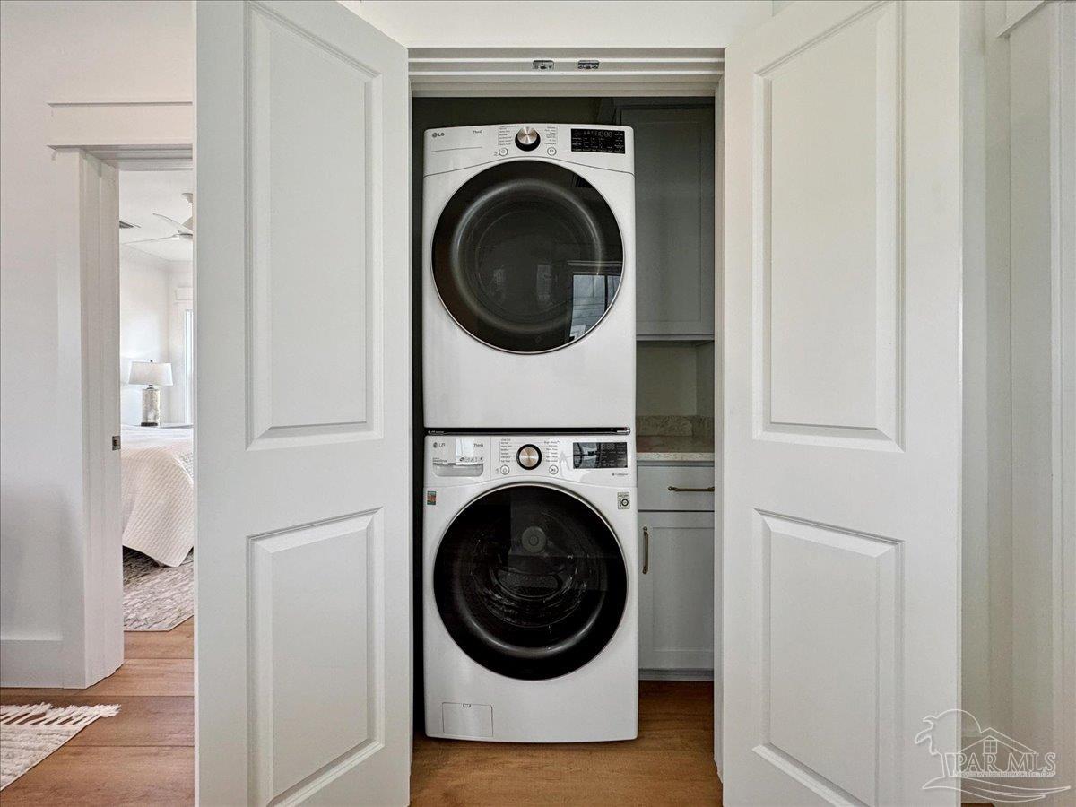 1102 E Strong St, Pensacola