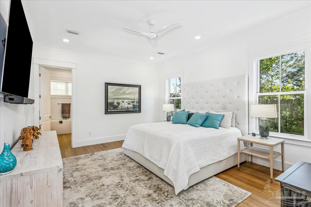 1102 E Strong St, Pensacola