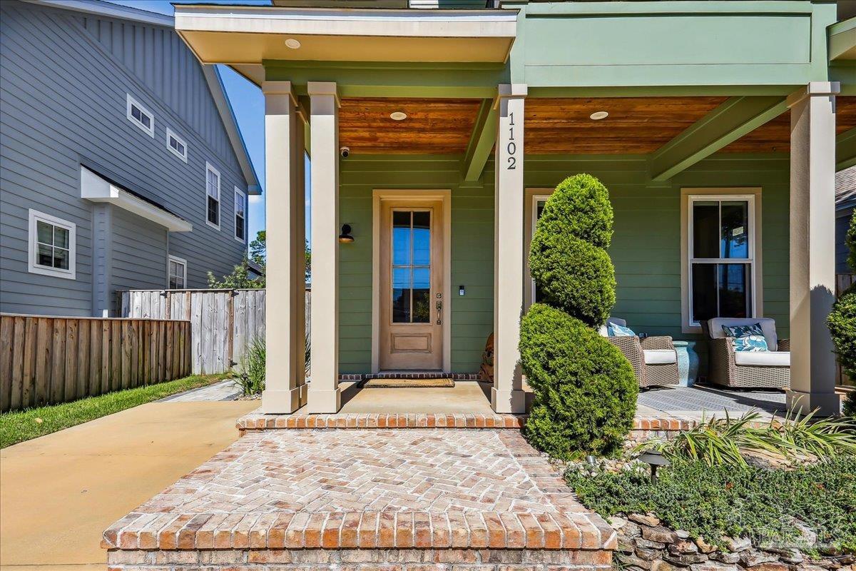 1102 E Strong St, Pensacola