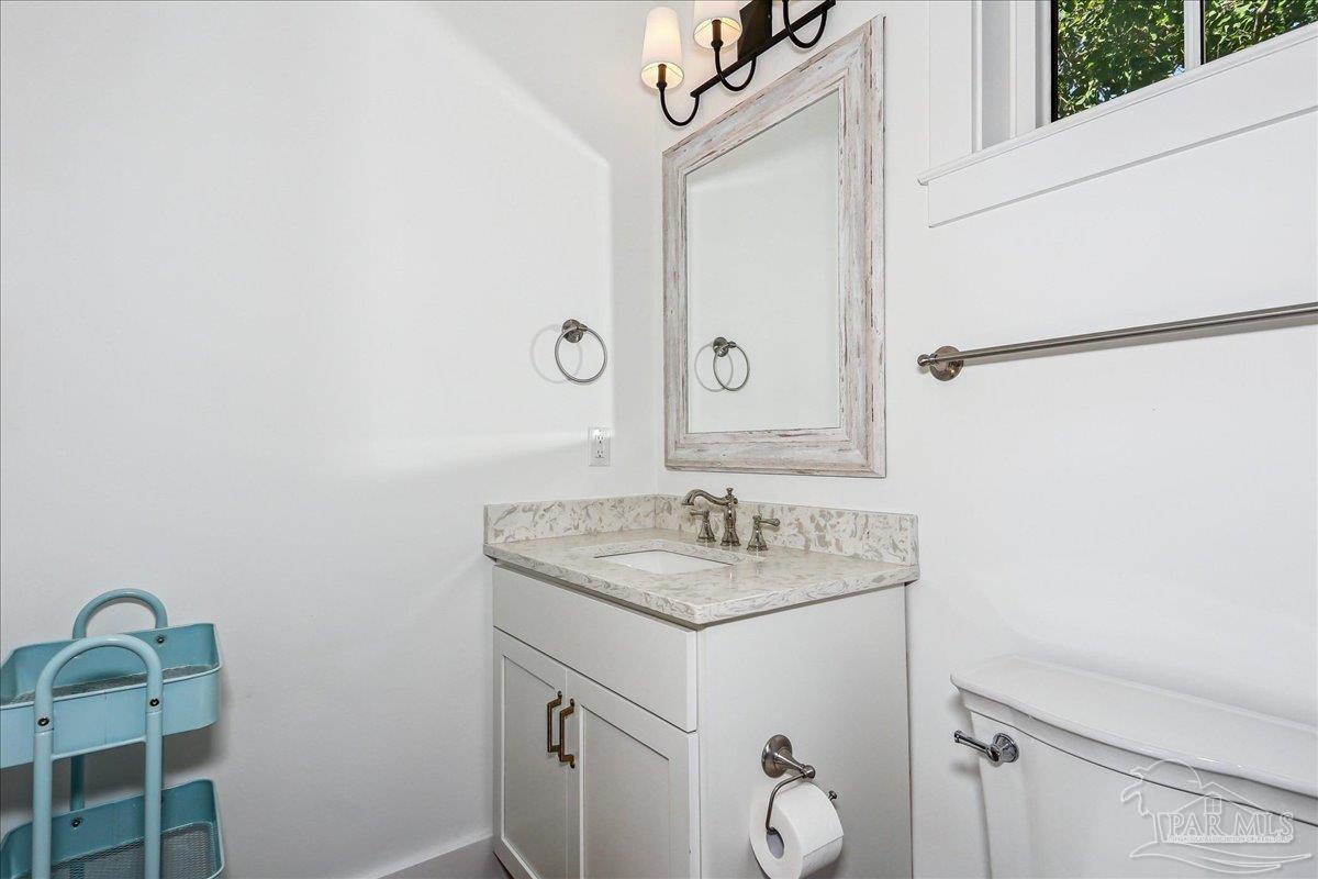 1102 E Strong St, Pensacola