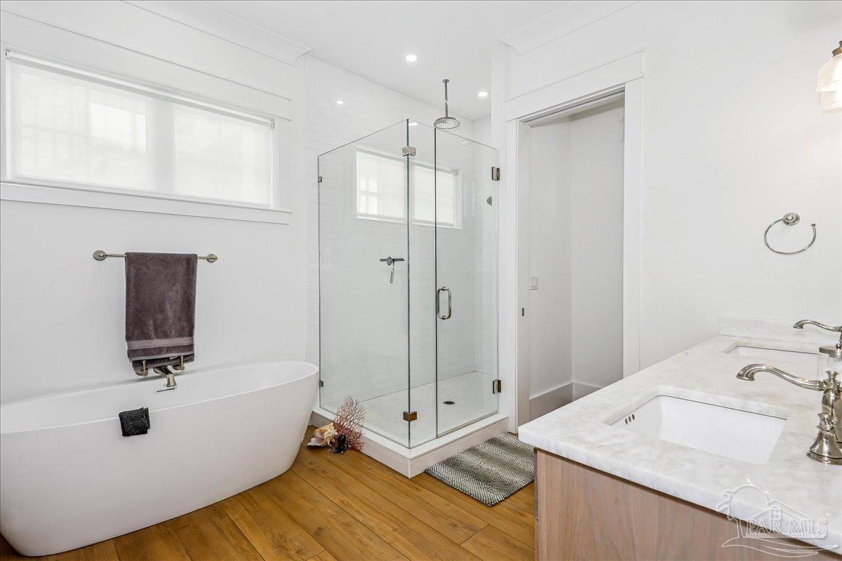 1102 E Strong St, Pensacola