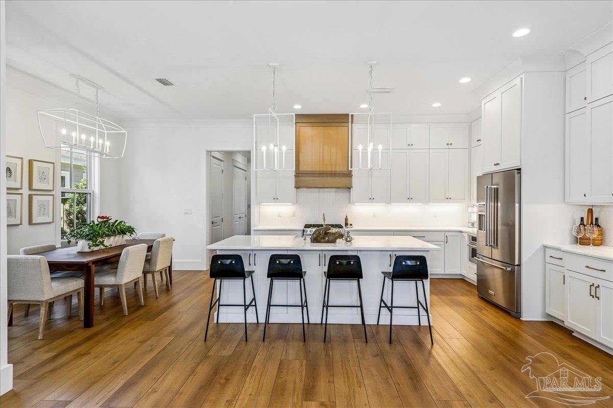 1102 E Strong St, Pensacola