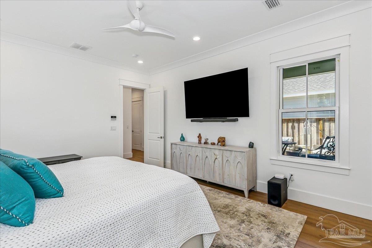 1102 E Strong St, Pensacola