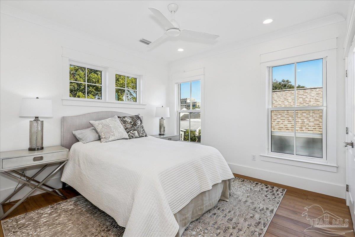 1102 E Strong St, Pensacola