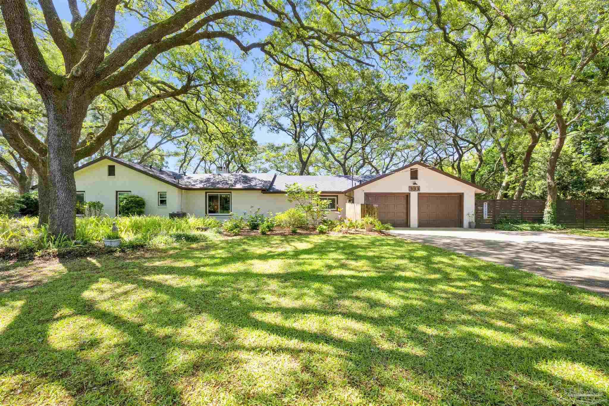 333 Edgewater Dr