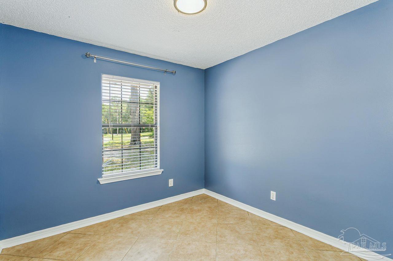 5389 Camille Gardens Cir