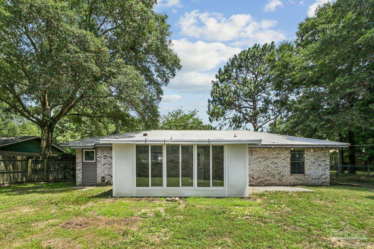 5389 Camille Gardens Cir