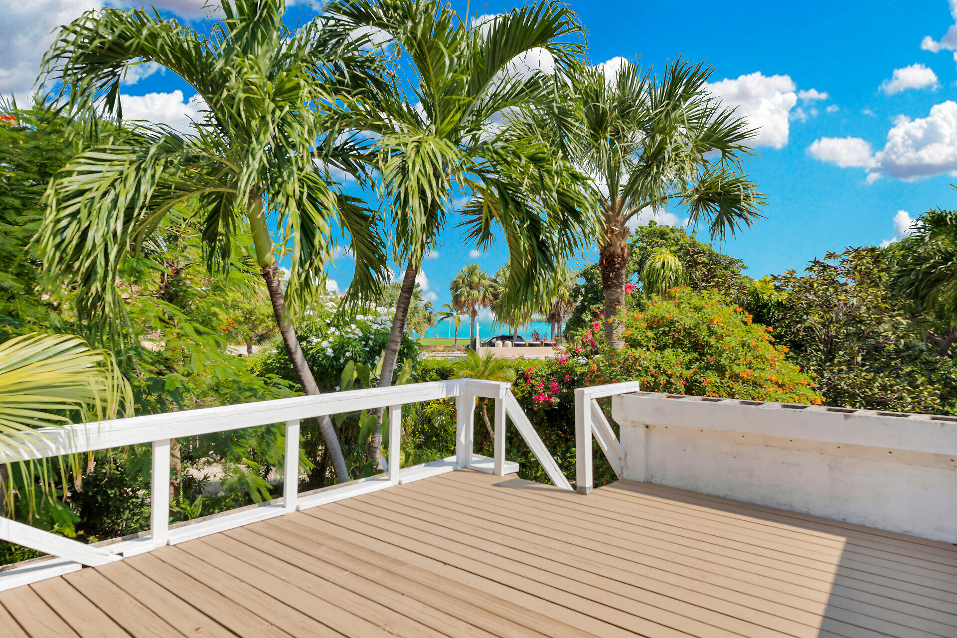 1875 109Th Street Gulf Unit: B