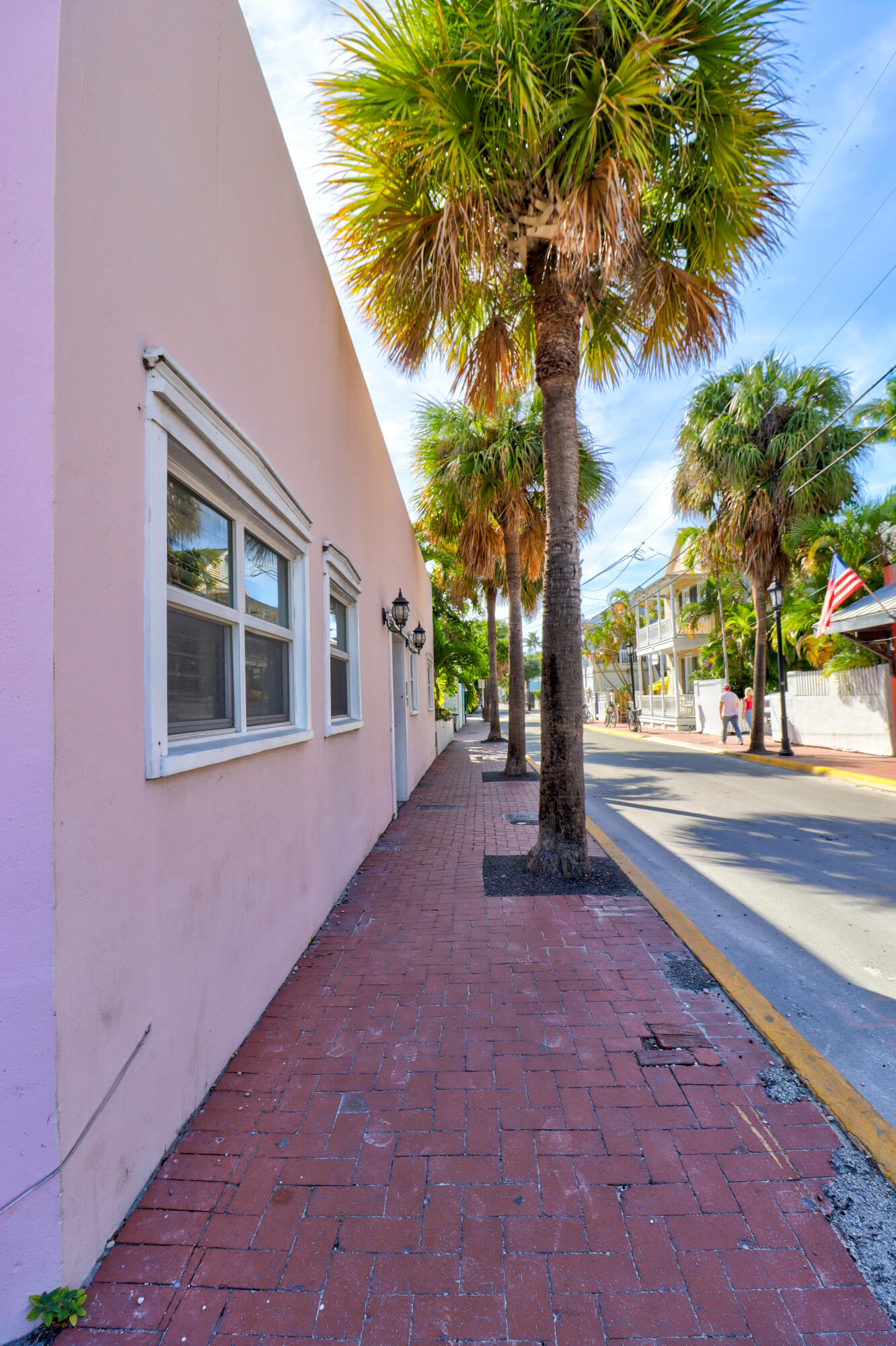 416 Petronia Street Unit: 4
