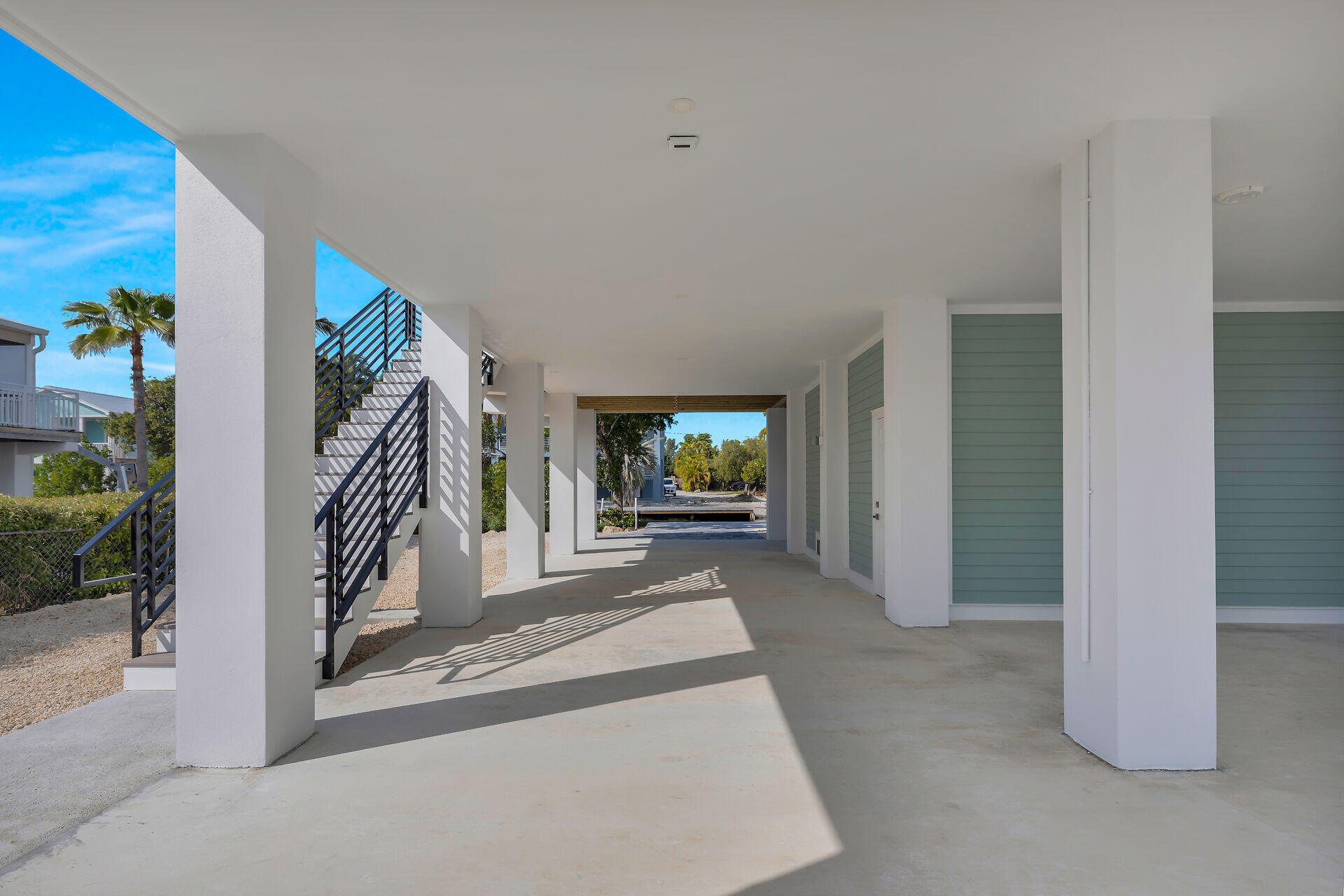 22737 Blackbeard Lane