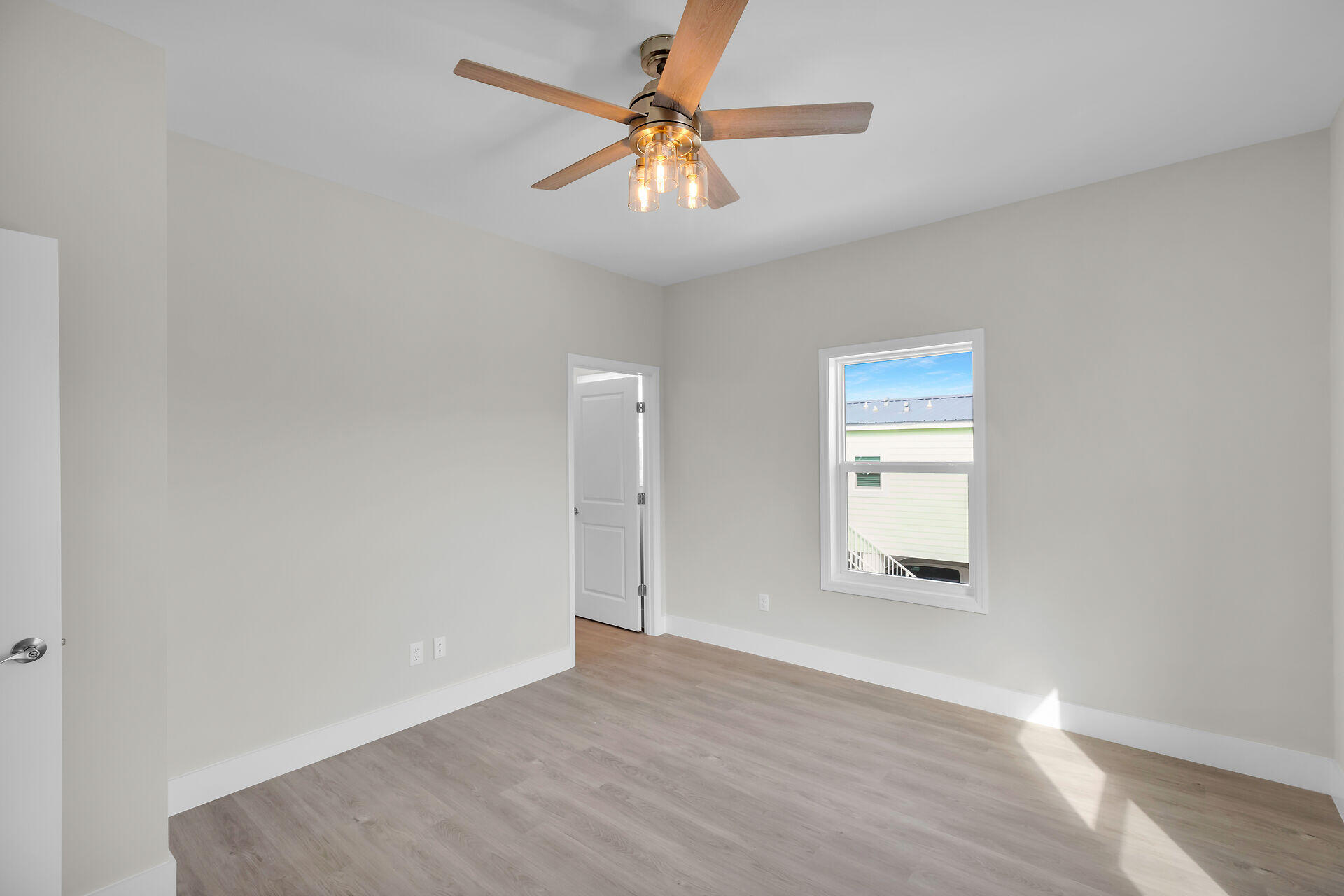 22737 Blackbeard Lane