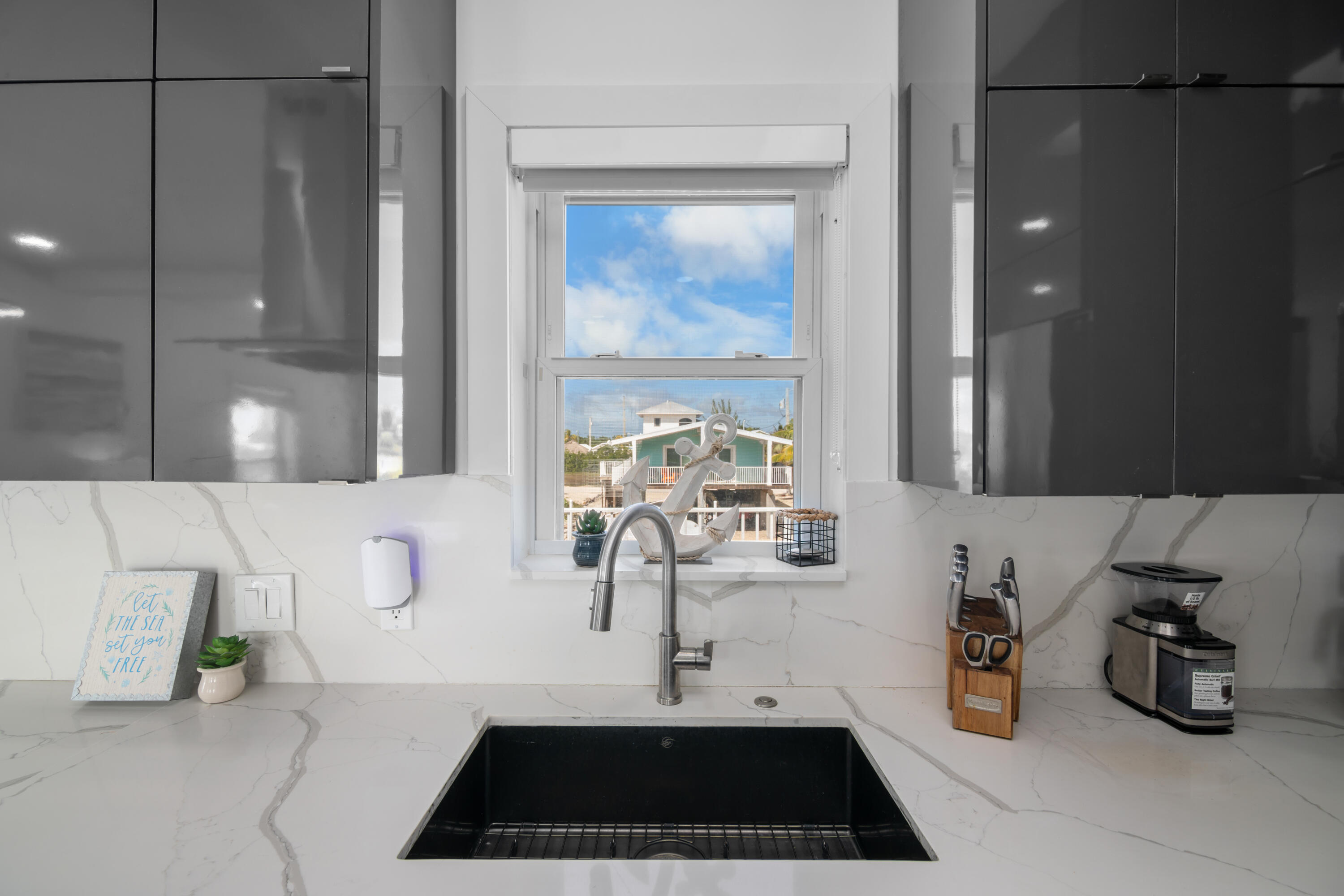 27405 Guadaloupe Lane