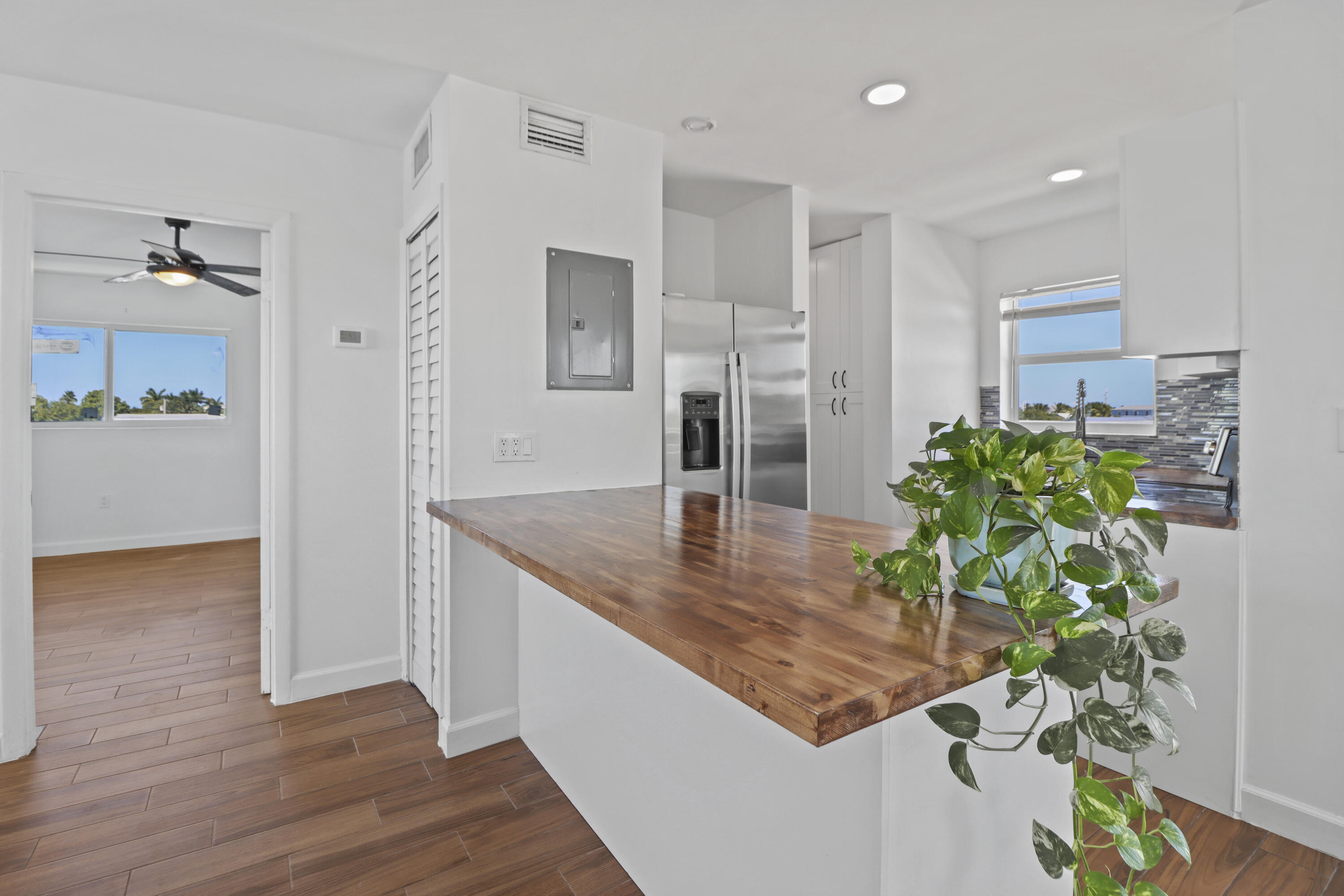 201 Coppitt Road Unit: 301A