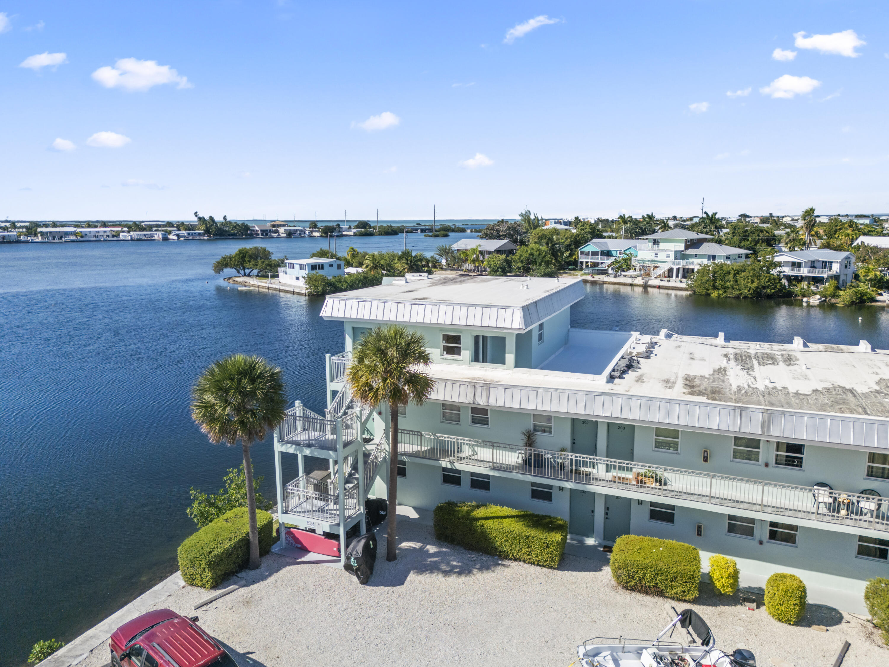 201 Coppitt Road Unit: 301A