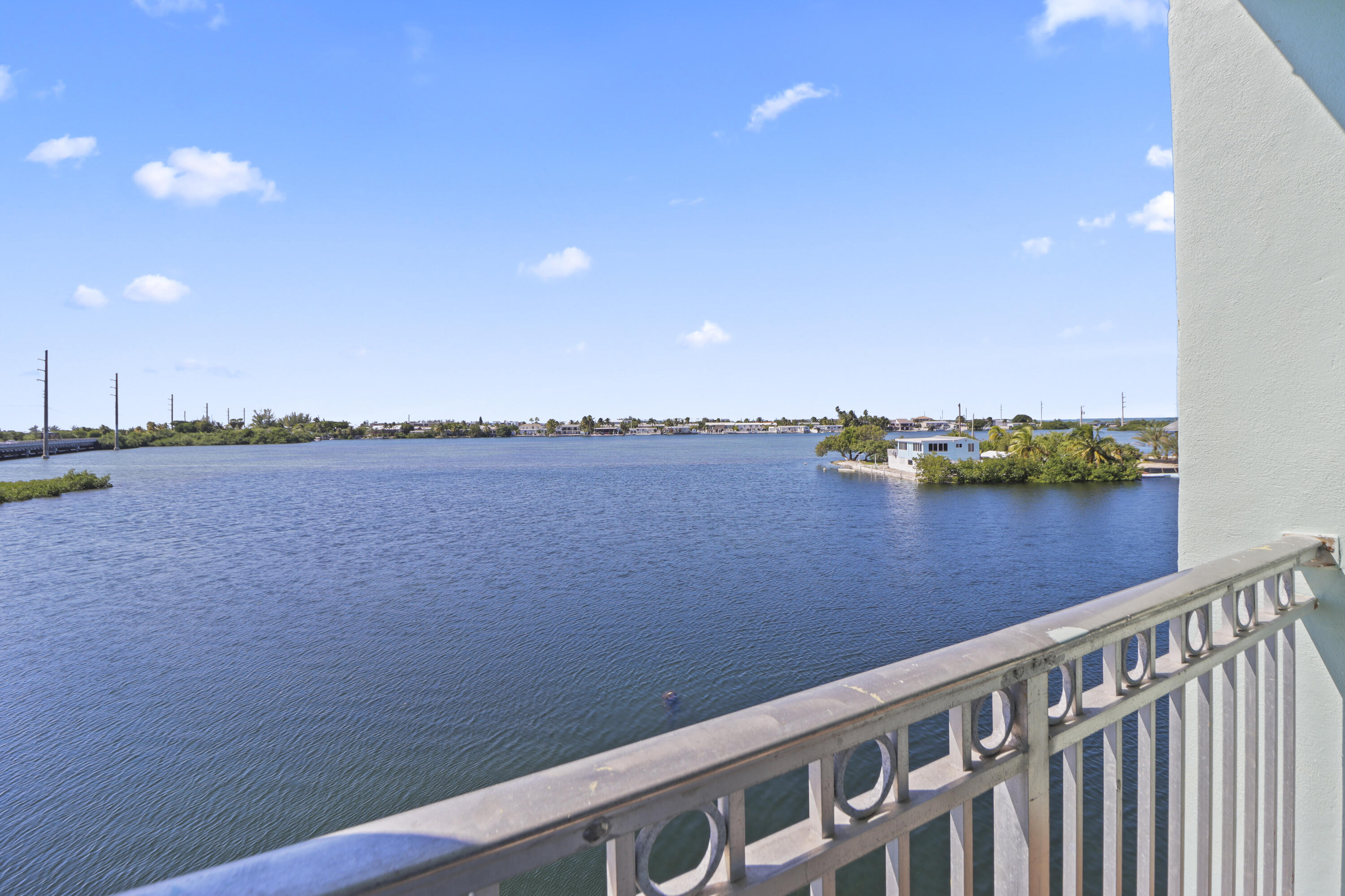 201 Coppitt Road Unit: 301A