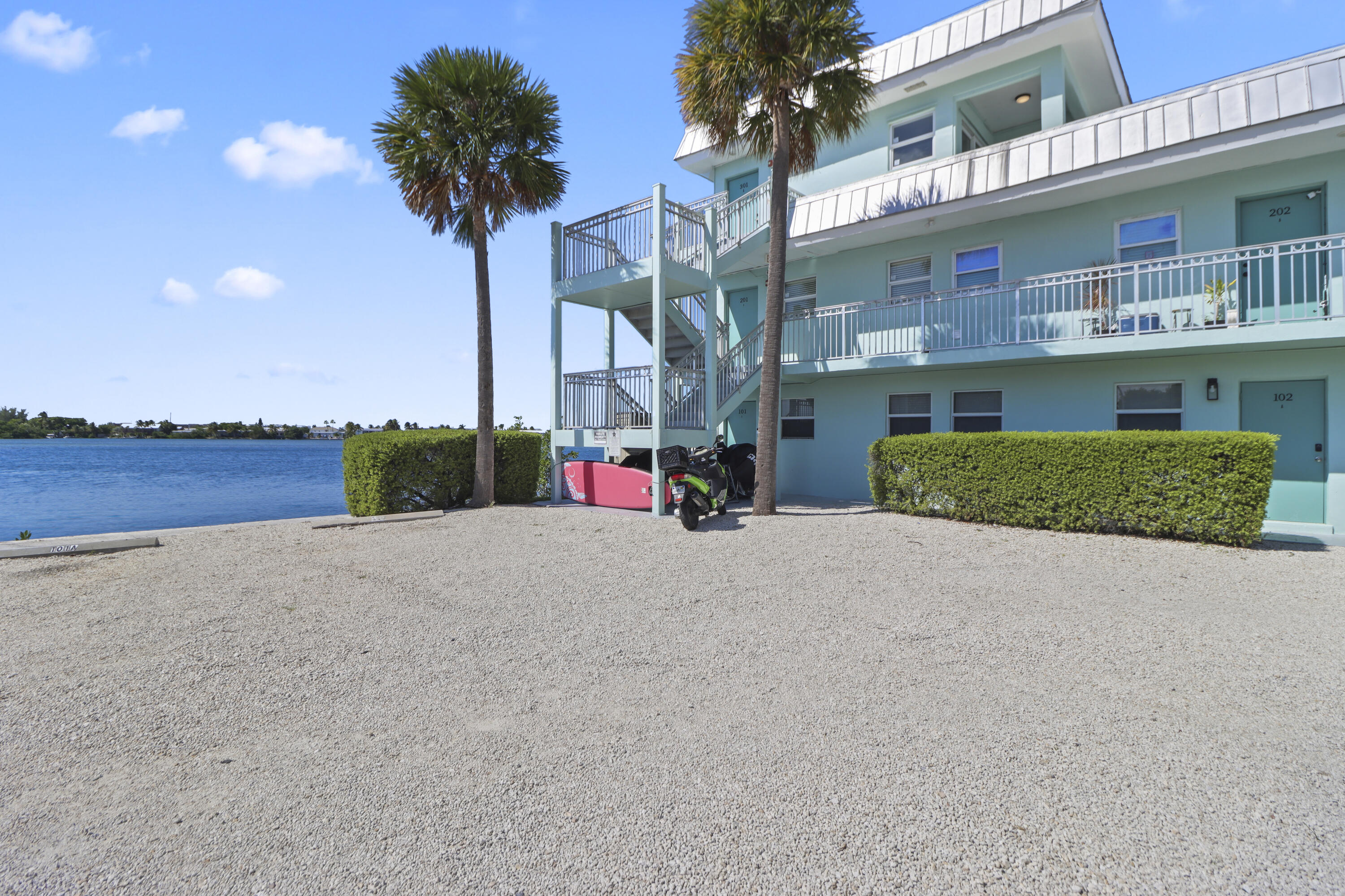 201 Coppitt Road Unit: 301A