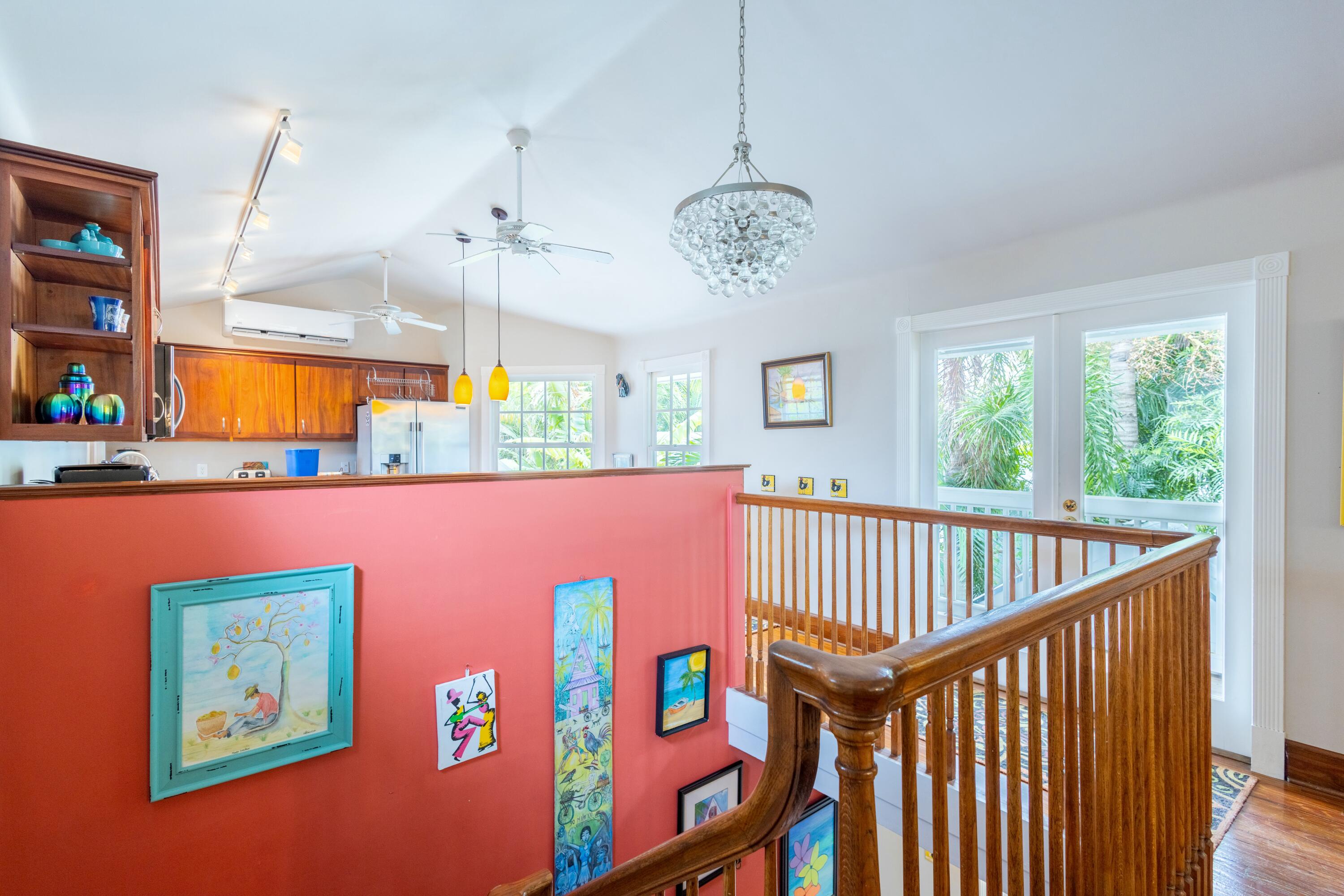 1033 Catherine Street