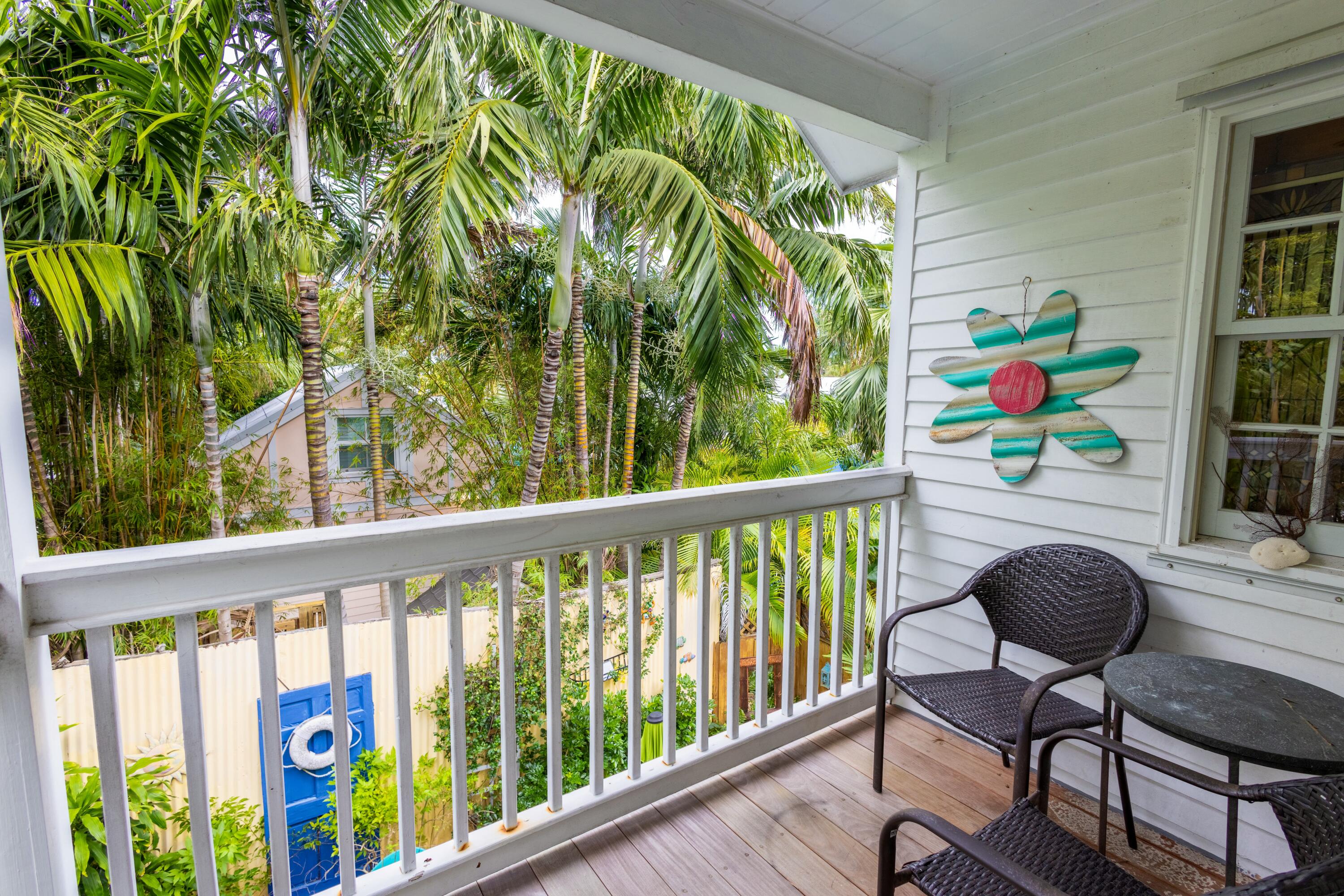 1033 Catherine Street