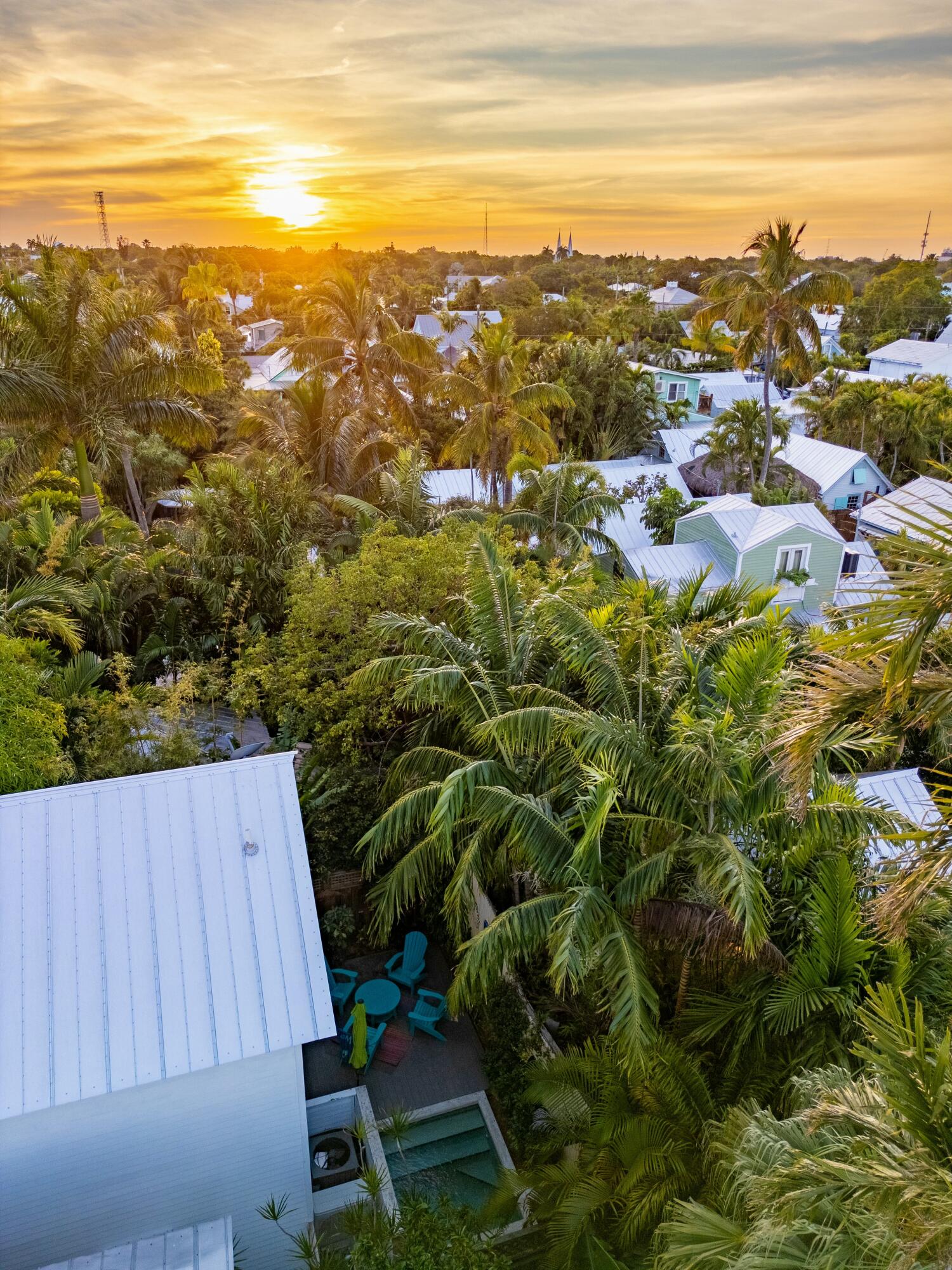 1033 Catherine Street