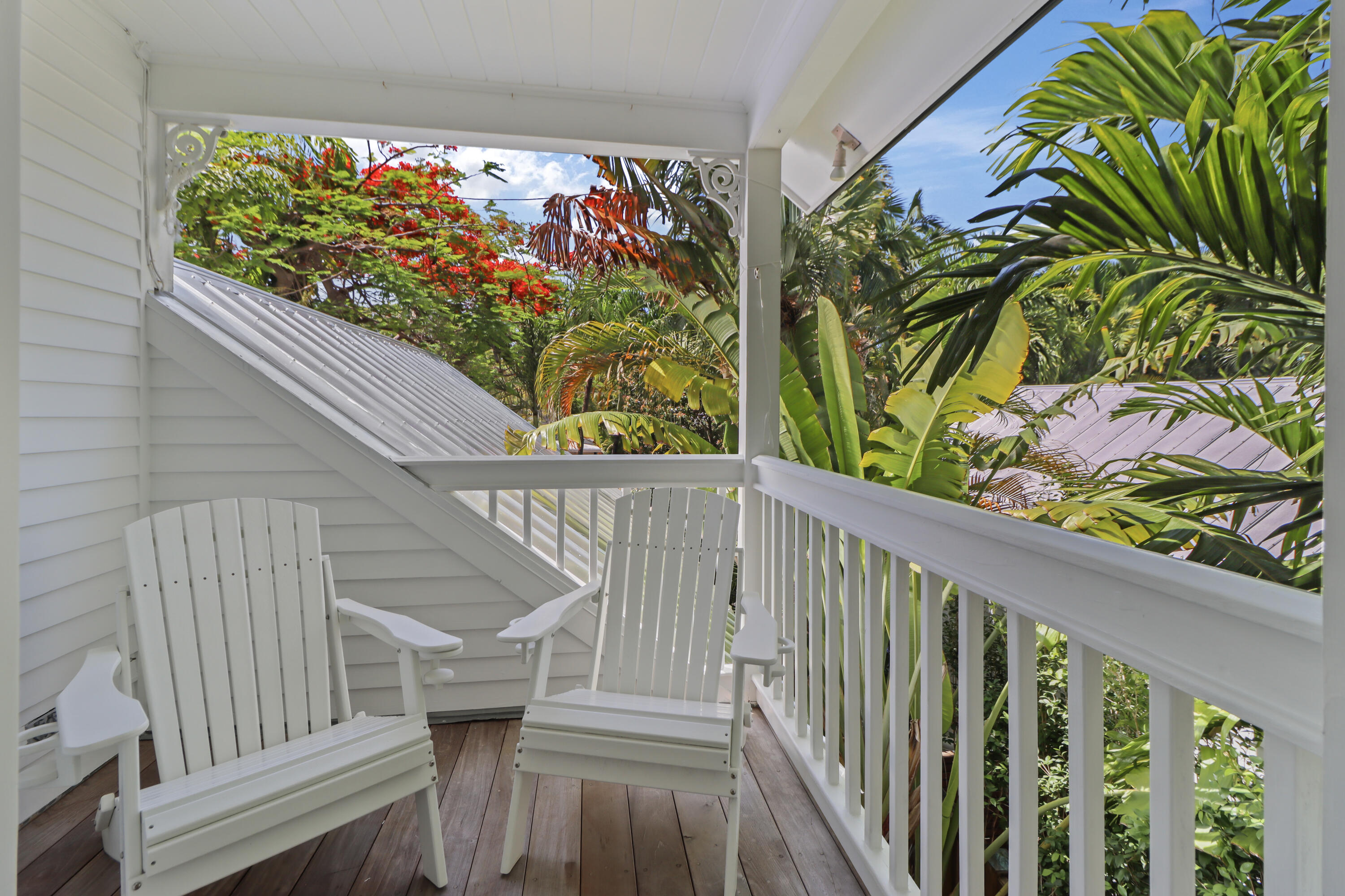 1033 Catherine Street