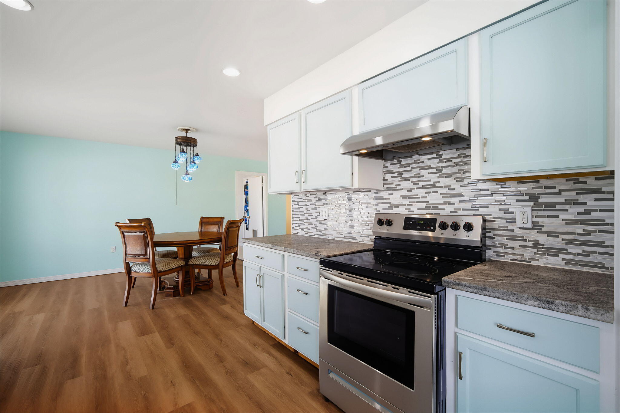 7 Diamond Drive