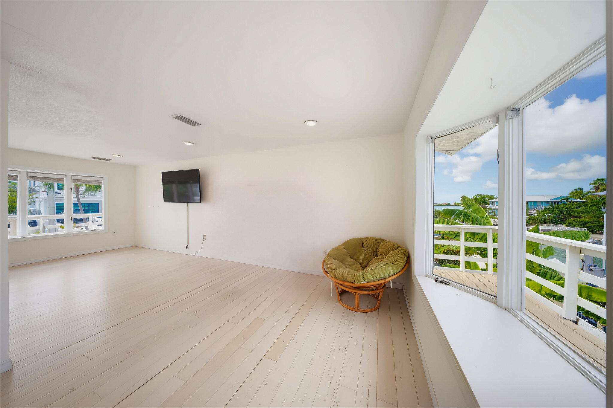 7 Diamond Drive
