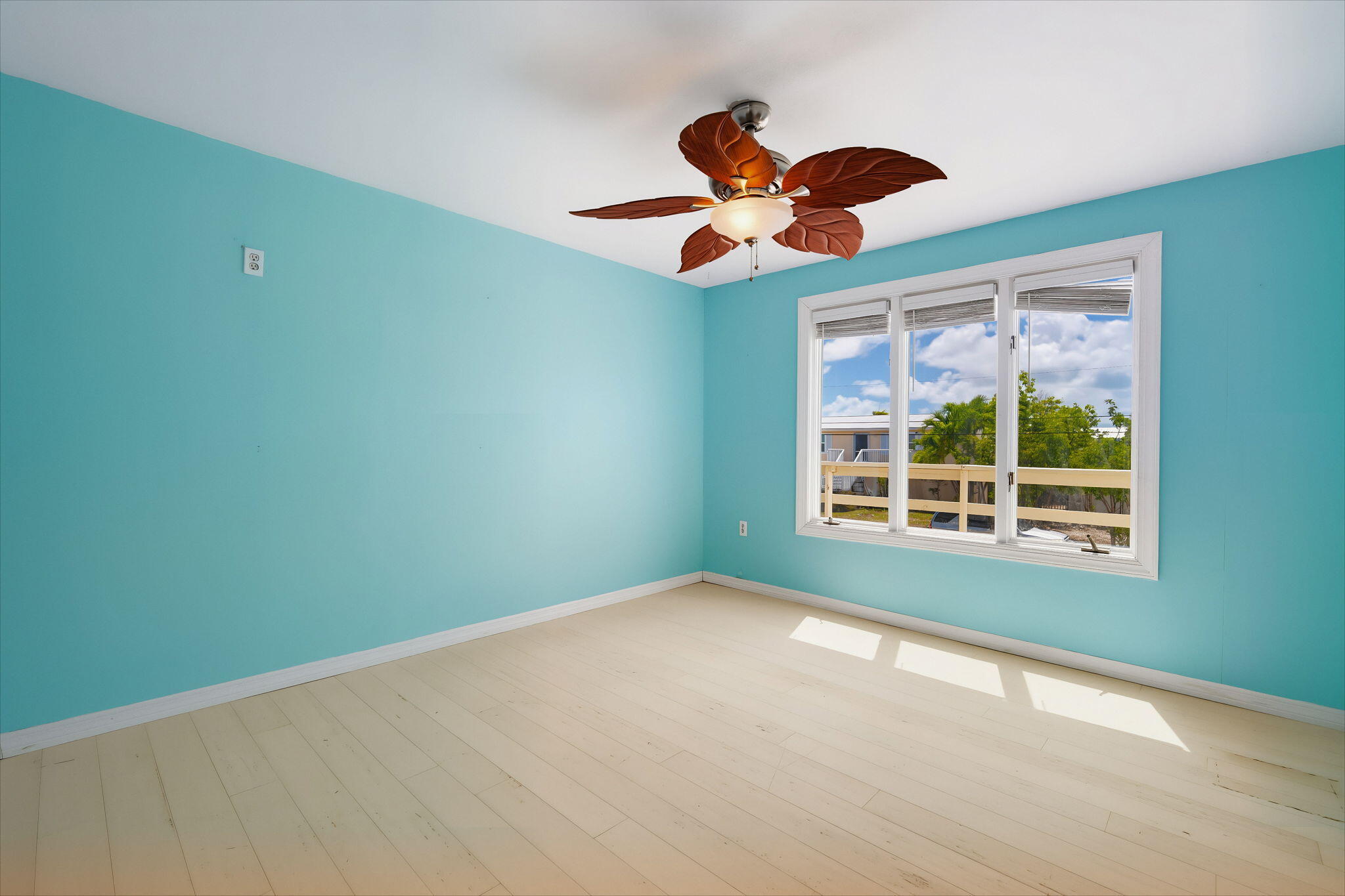 7 Diamond Drive