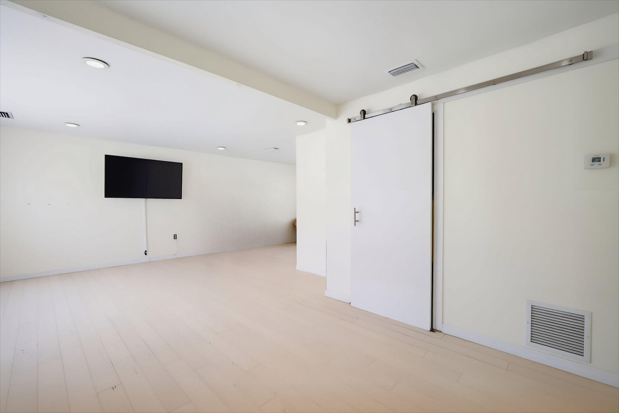 7 Diamond Drive