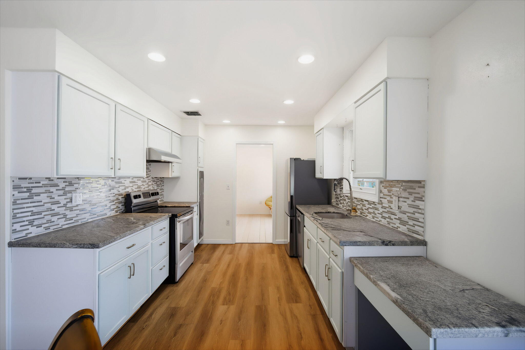 7 Diamond Drive