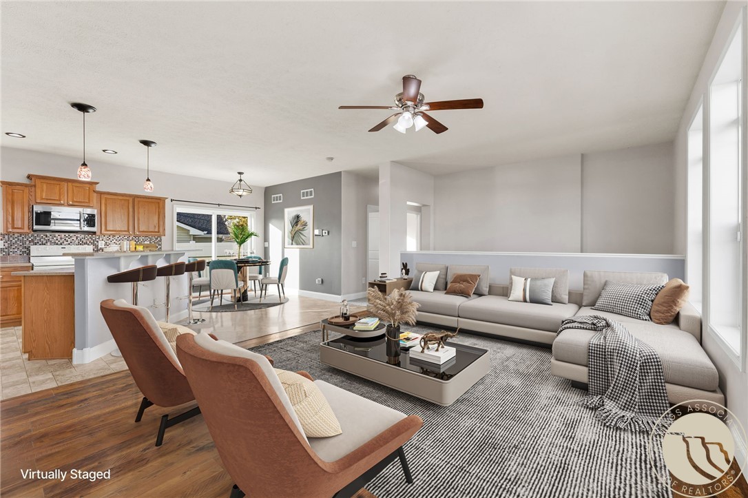 1538 Twin Oaks DRIVE