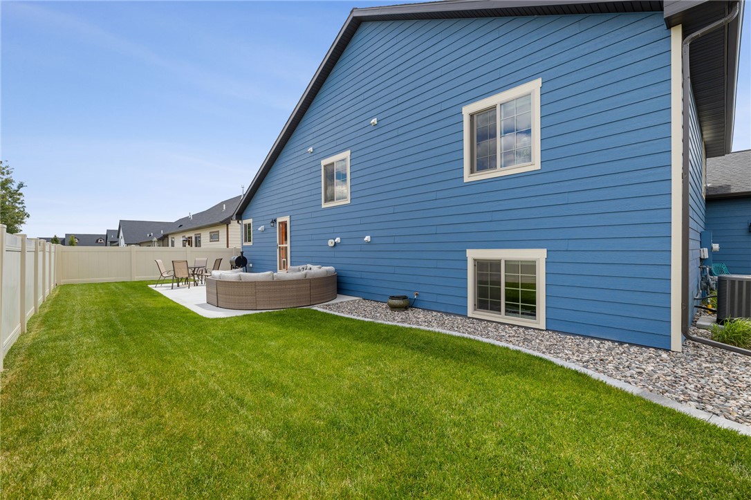 5811 Bear Track Trail