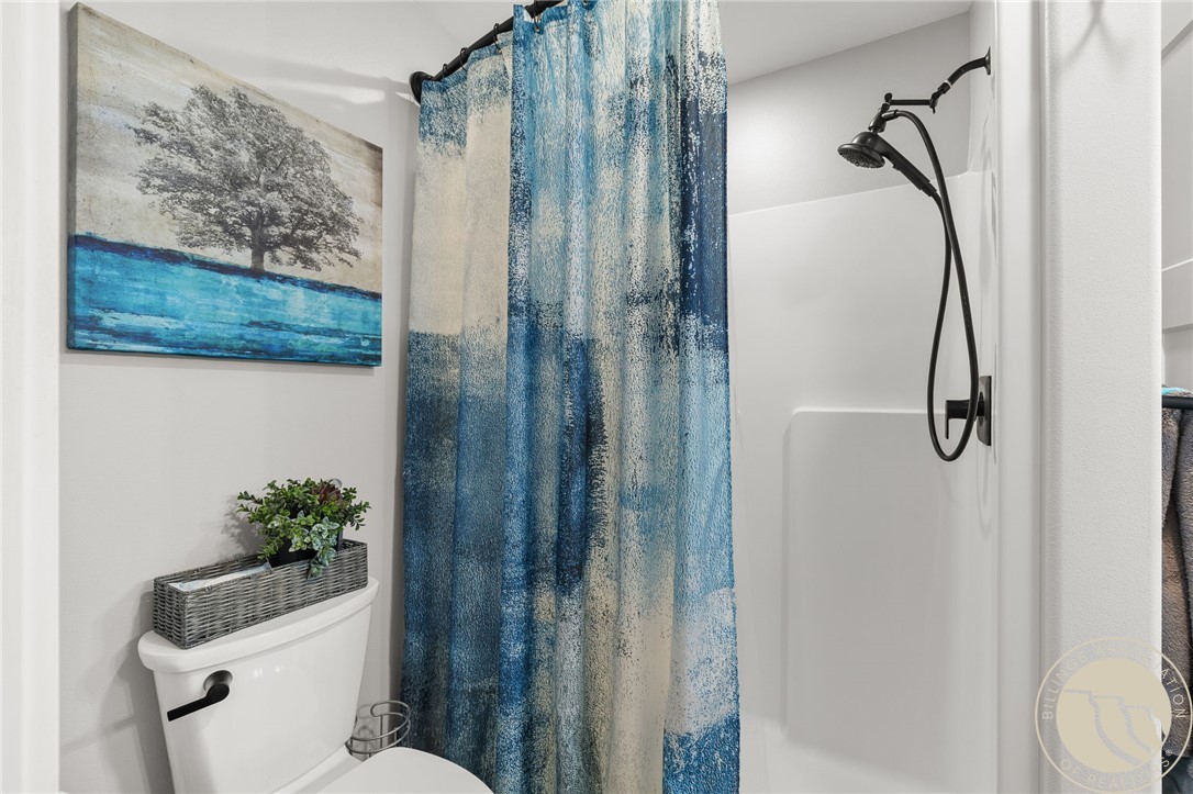 5811 Bear Track Trail