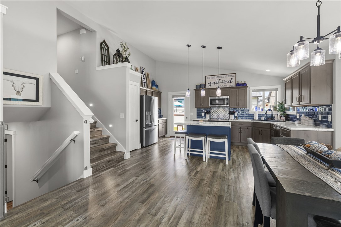 5811 Bear Track Trail