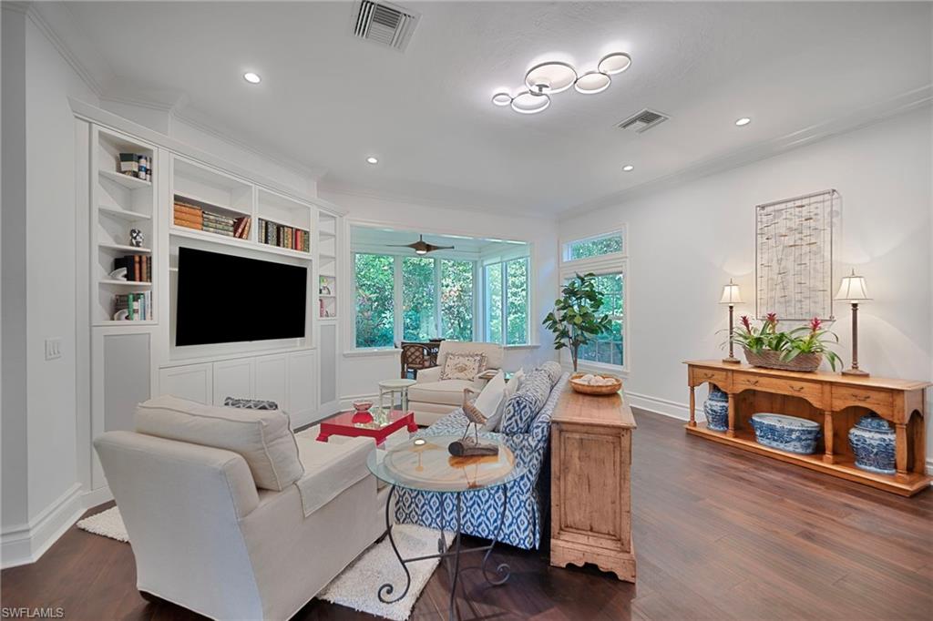 107 Amblewood LN # 101 Unit: 1-101