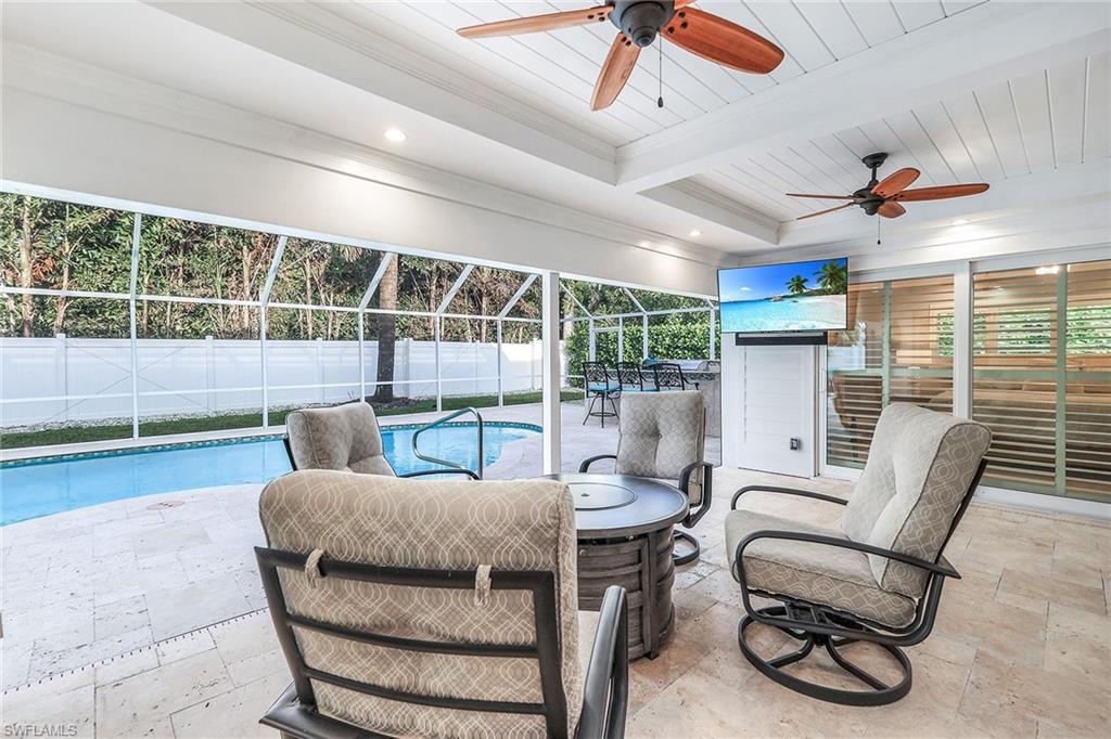 655 Park Shore DR
