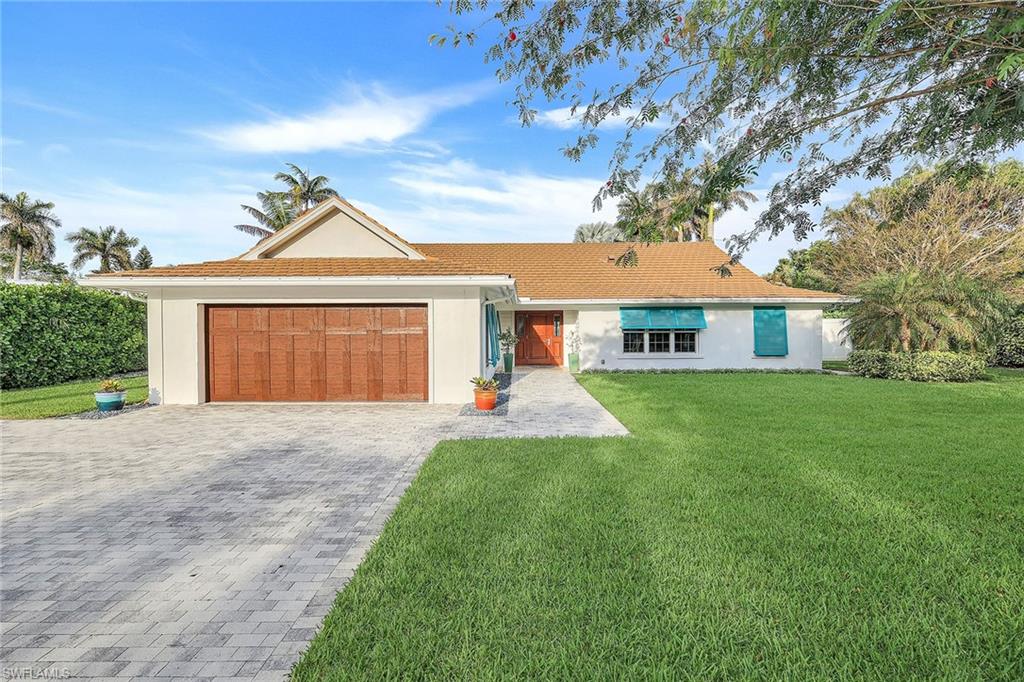 655 Park Shore DR