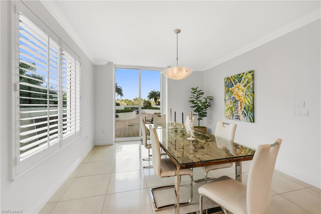 455 Cove Tower DR 304