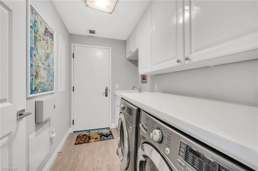 455 Cove Tower DR 304