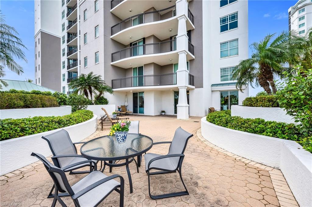 455 Cove Tower DR 304