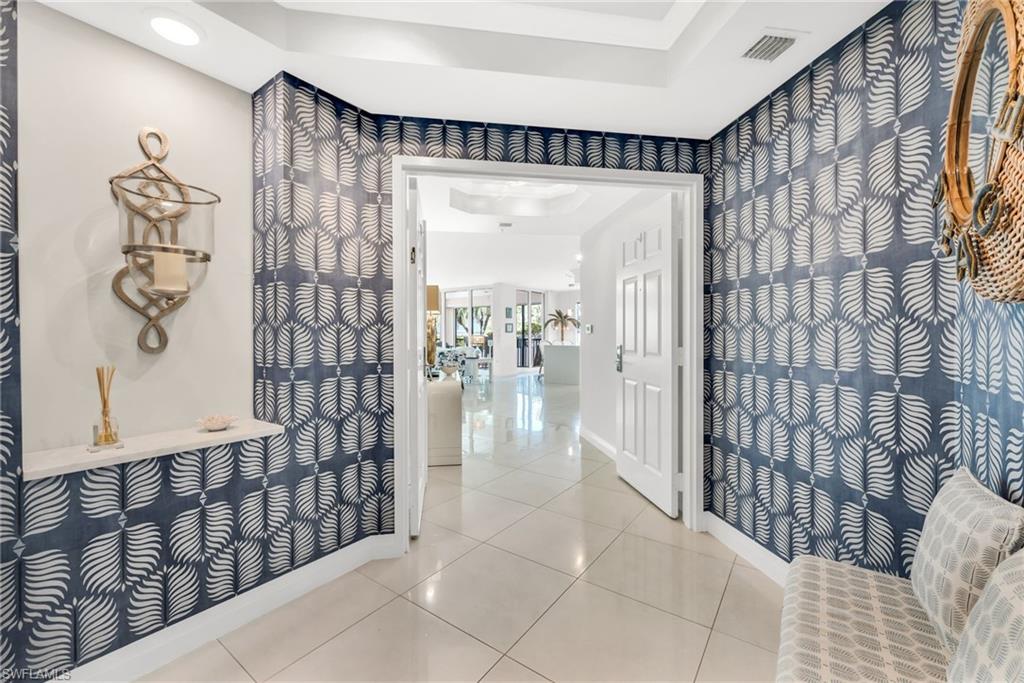 455 Cove Tower DR 304