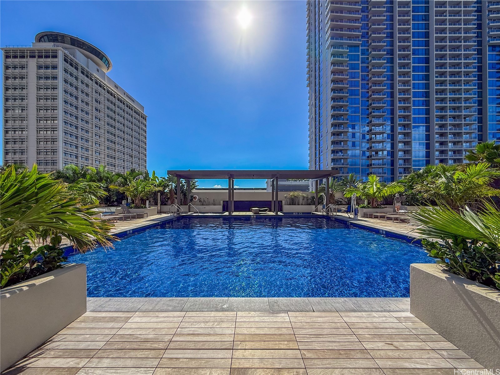 1390 Kapiolani Boulevard 3906