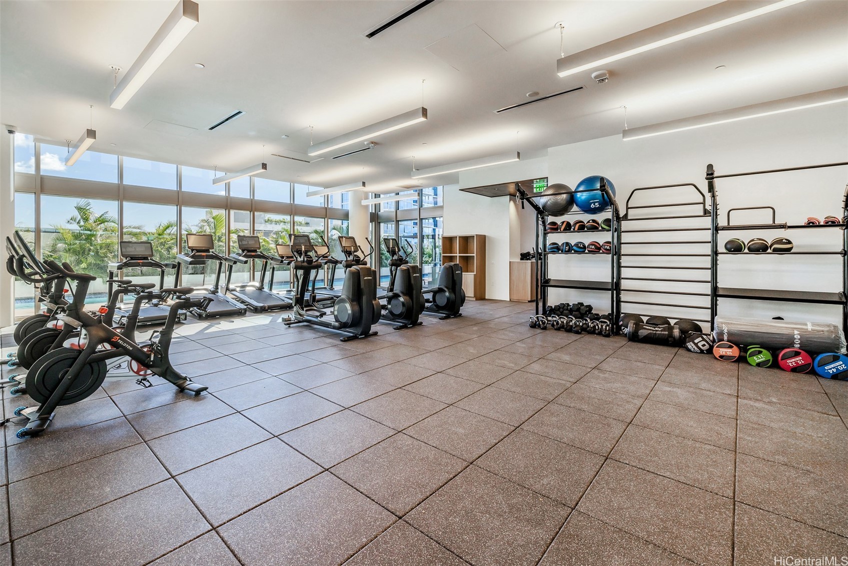 1388 Kapiolani Boulevard 3906