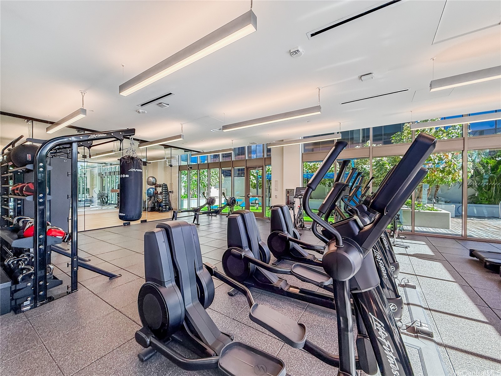 1388 Kapiolani Boulevard 907