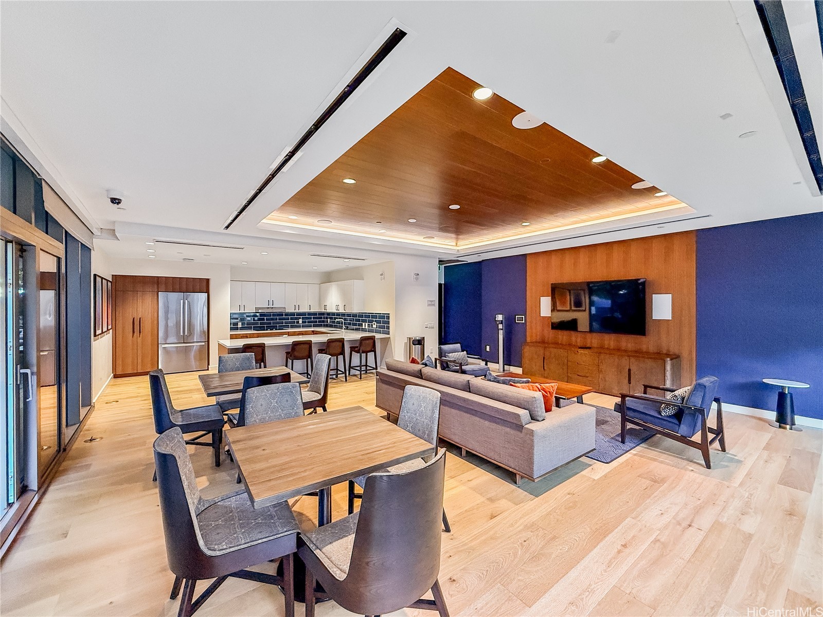 1388 Kapiolani Boulevard 907