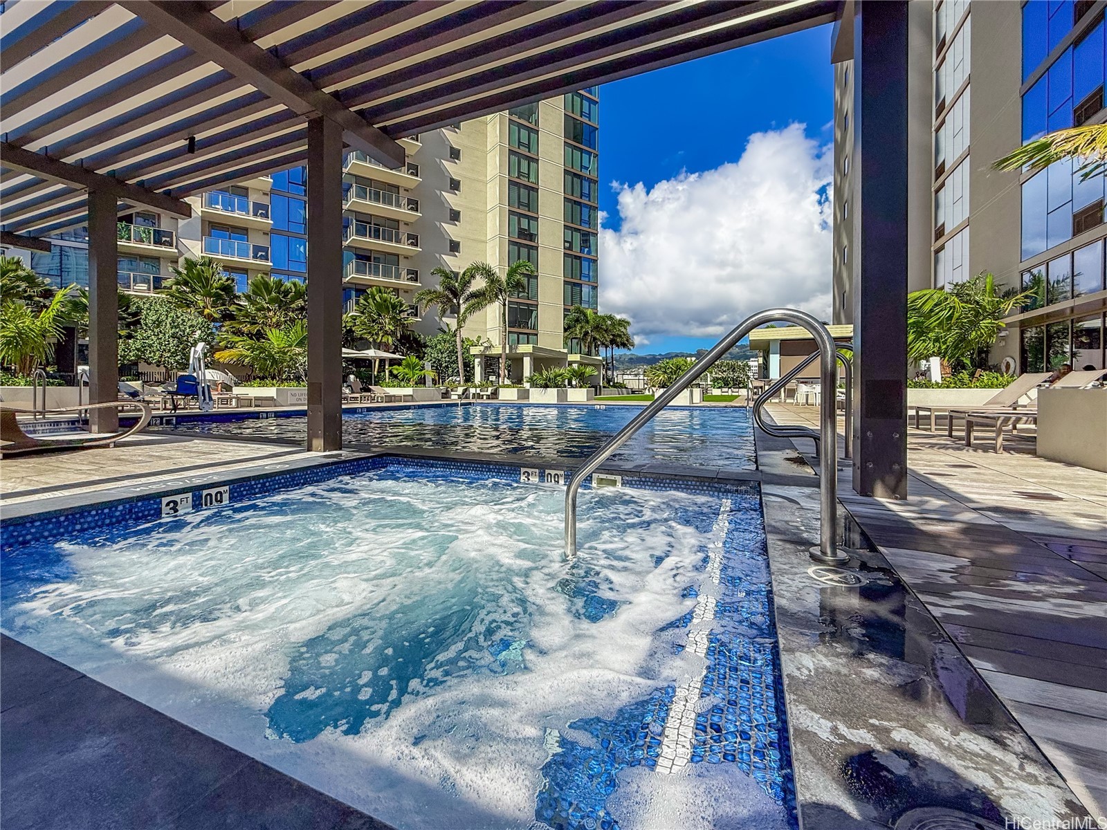 1388 Kapiolani Boulevard 907