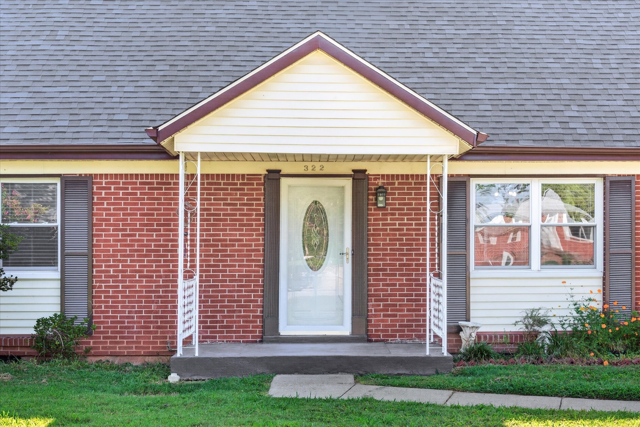 322 Plantation Dr