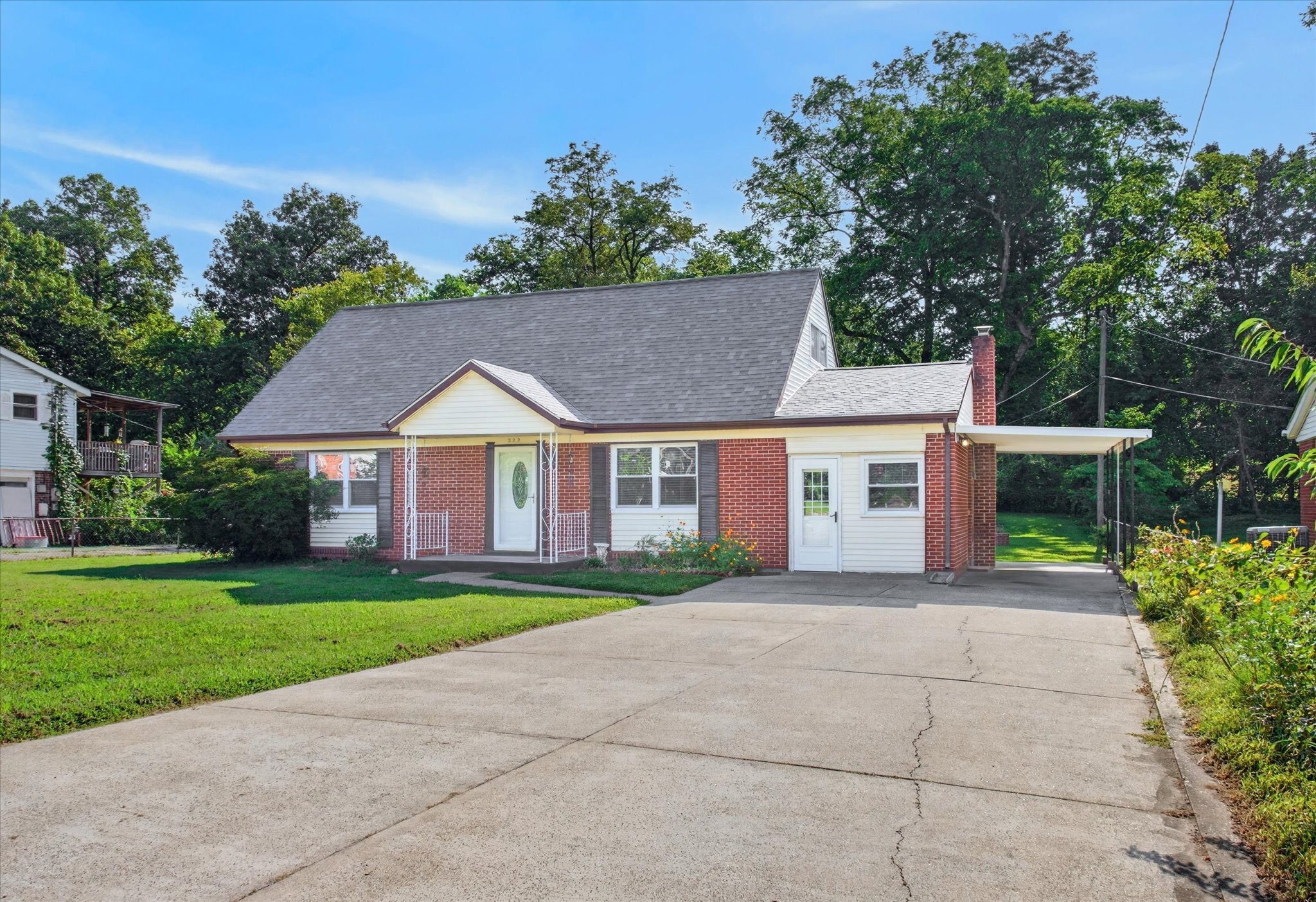 322 Plantation Dr