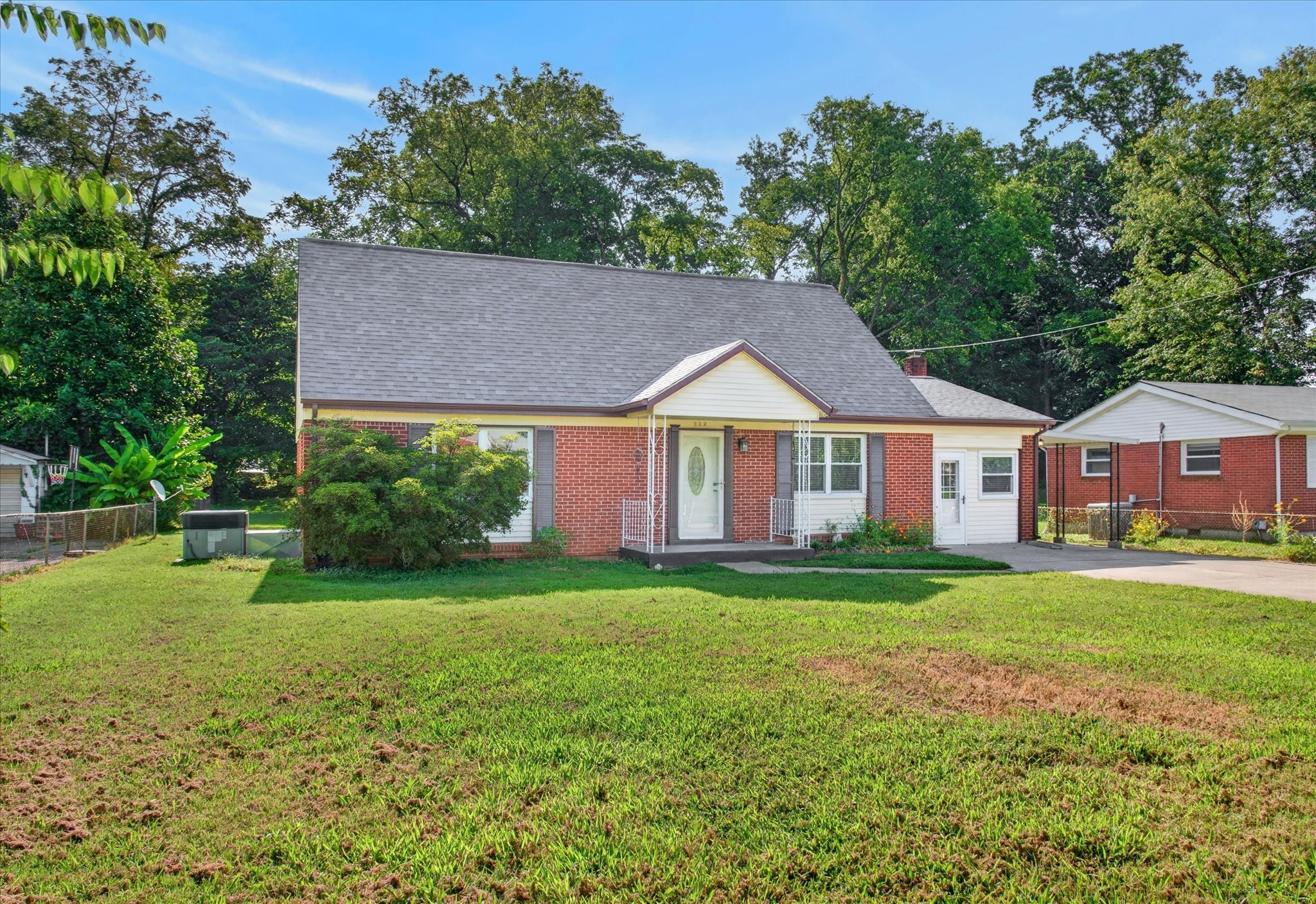 322 Plantation Dr